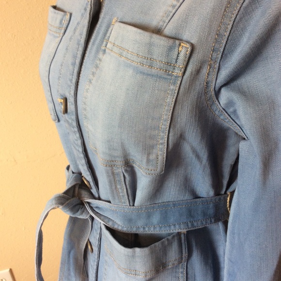 Cato V Light Wash Denim Jacket Size M, NWT - Picture 13 of 15